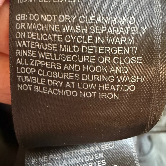 The North Face Women’s Black Hooded Nylon Windbreaker Rain Jacket Women's XS - Picture 12 of 14